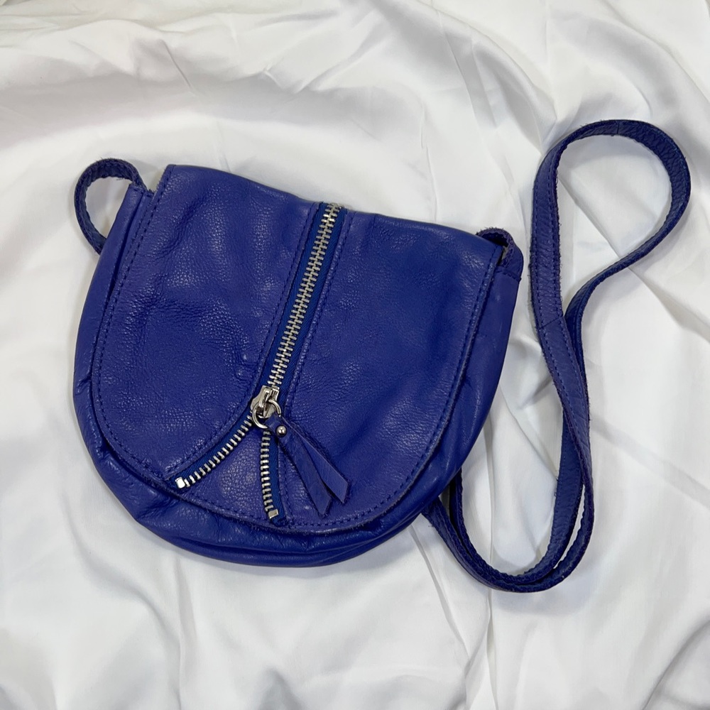 LINEA PELLE Collection Pebbled Leather Crossbody Bag Flap Silver Hardware
